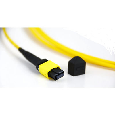 Mtp ((Mpo) シングルモード 16 FIBRE G657.A1 (9/125) PSM8 400G APCコネクタ用のパッチケーブル
